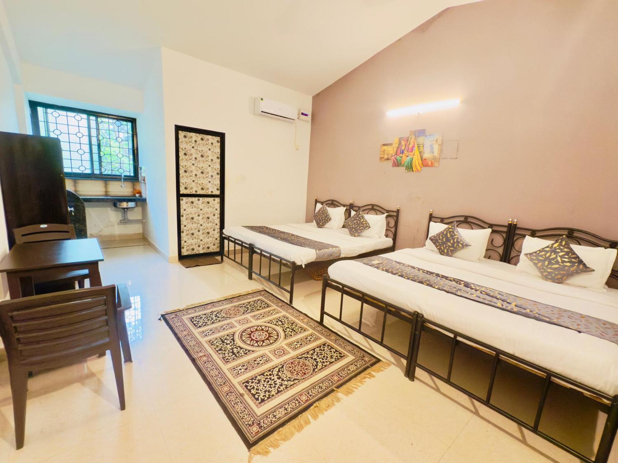 St. Anthony Guest House. Anjuna